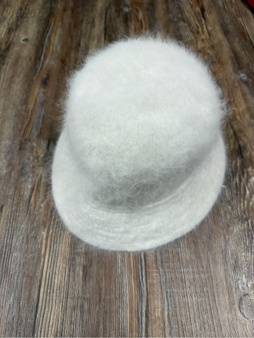 White bucket hat with fuzzy texture